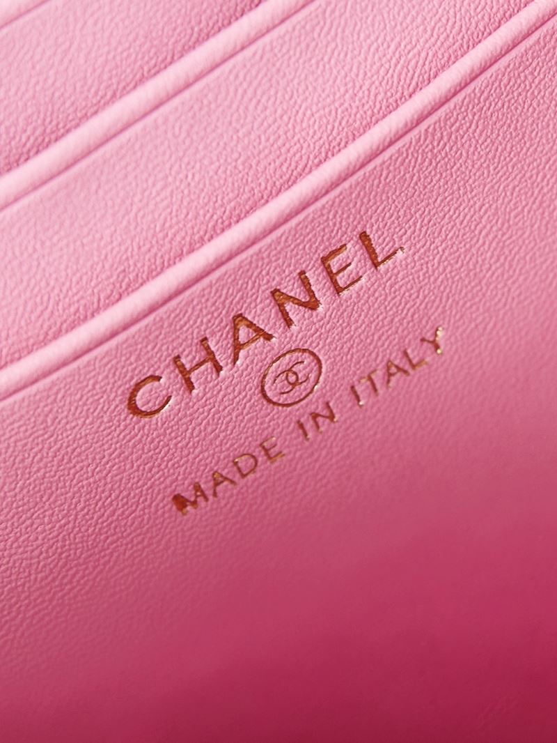 Ch**el cosmetic bags